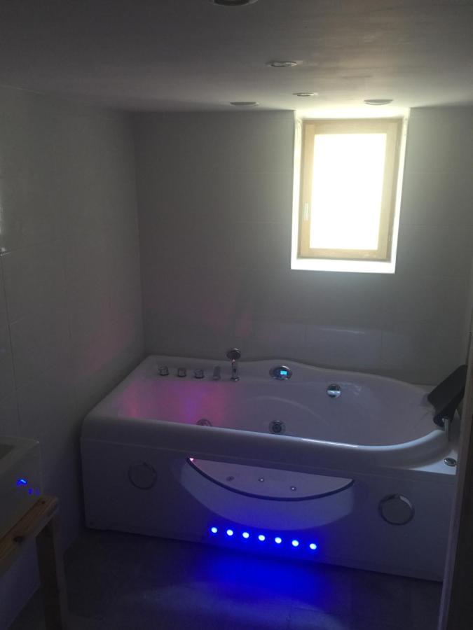 Chambres D'Hotes La Voute Volonne Ngoại thất bức ảnh