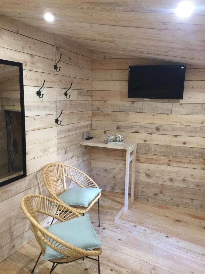 Chambres D'Hotes La Voute Volonne Ngoại thất bức ảnh